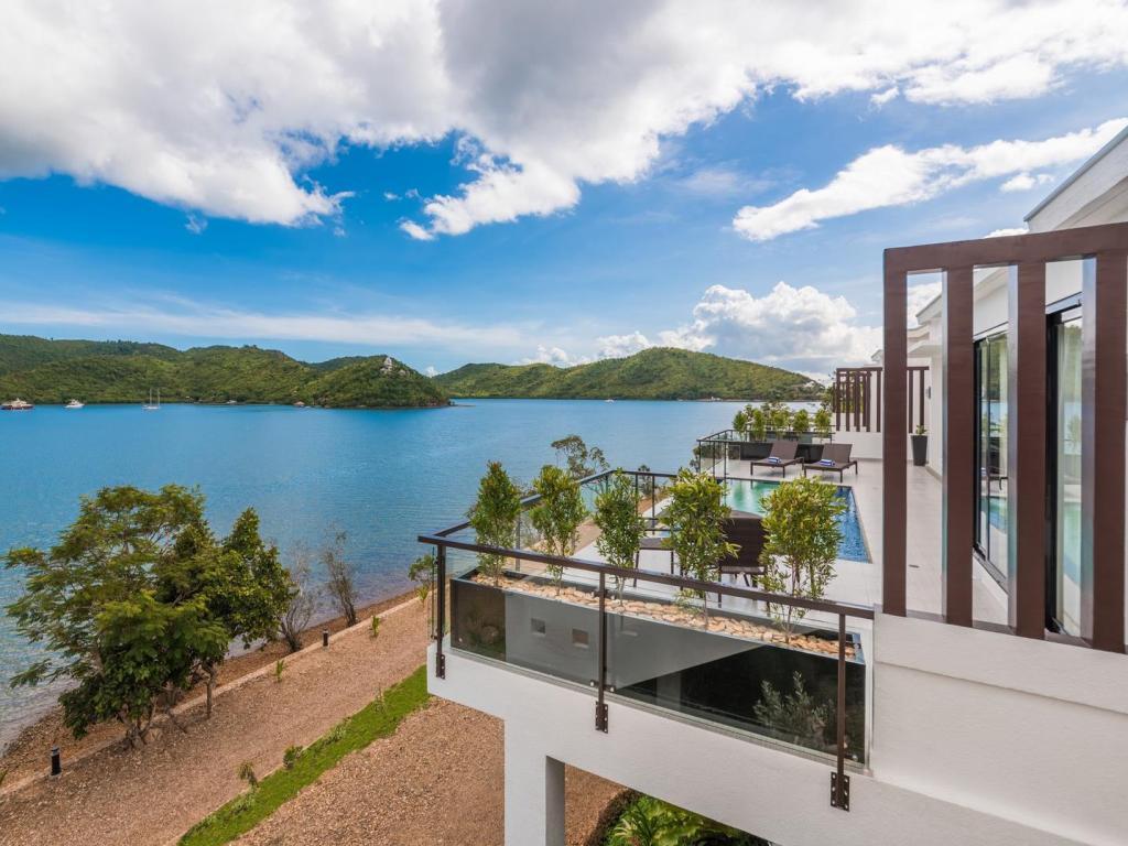 Busuanga Bay Lodge Exterior photo